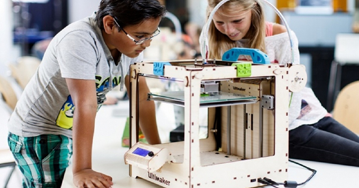 MASTERING FDM 3D PRINTING IN YOUR SCHOOL 3D PRINTING LAB